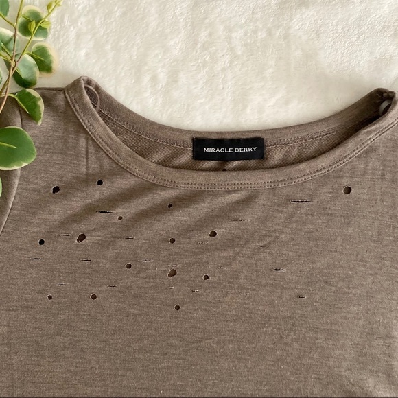 Miracle Berry brown distressed sweater dress - Picture 2 of 5